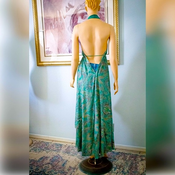 BOHO HALTER TIE-FRONT FLOWY MAXI TOP - Picture 3 of 7